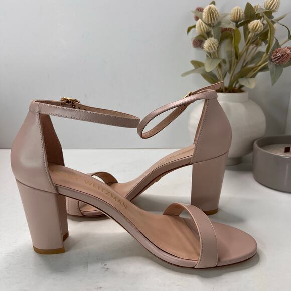 Stuart Weitzman NearlyNude Ankle Strap City Sandal in Dolce Women's 8.5 NWOB - Picture 7 of 11